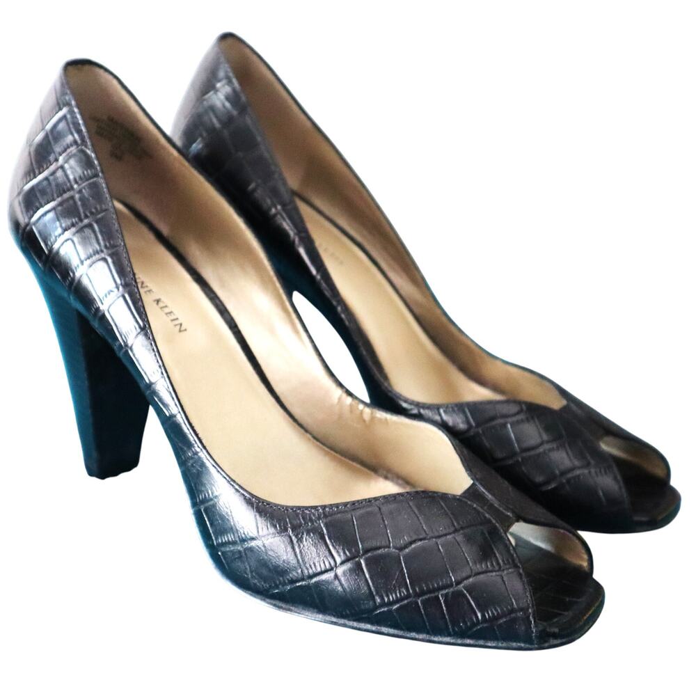 Anne Klein Black Croc-Embossed Leather Peep-Toe Pumps GUC Size 9M